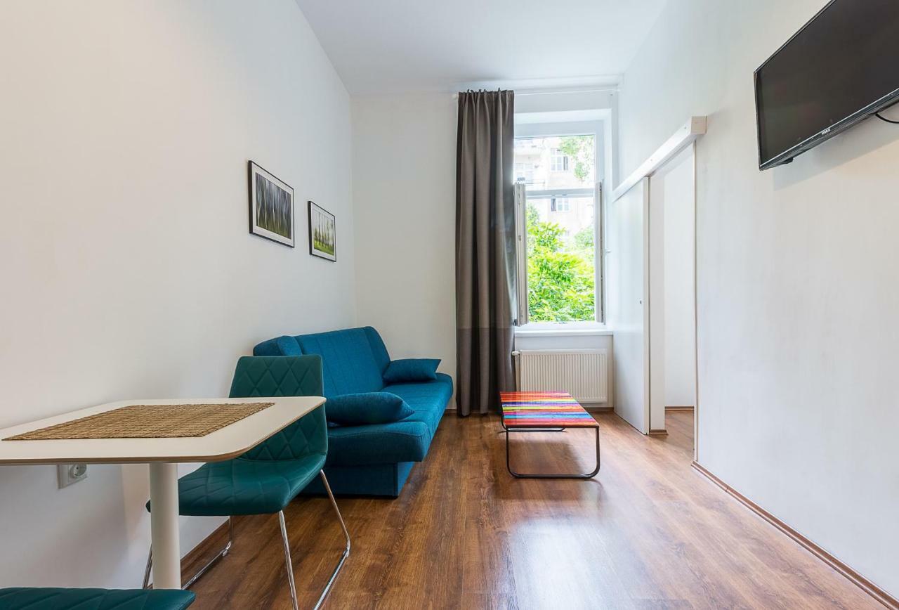 Bravo Appartement Zagreb Buitenkant foto