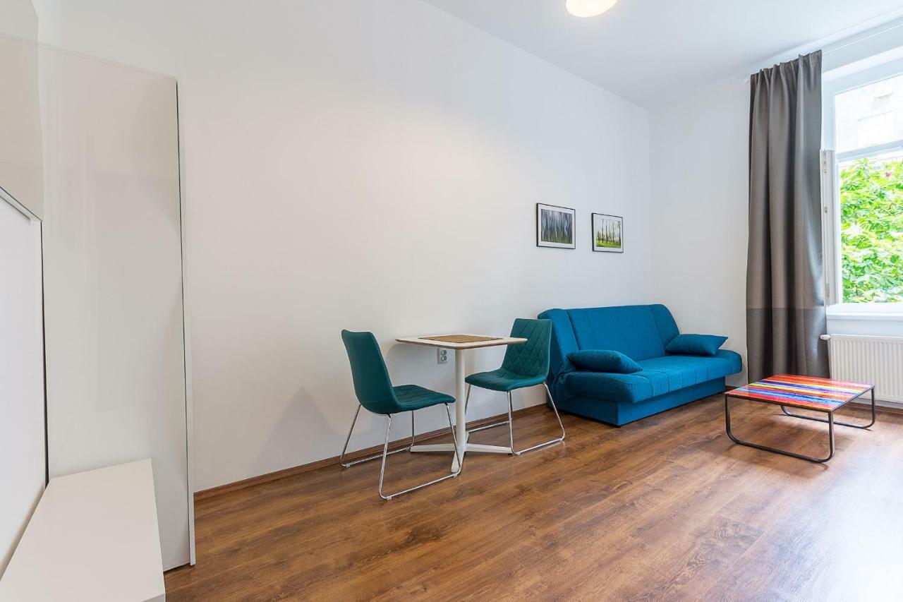Bravo Appartement Zagreb Buitenkant foto