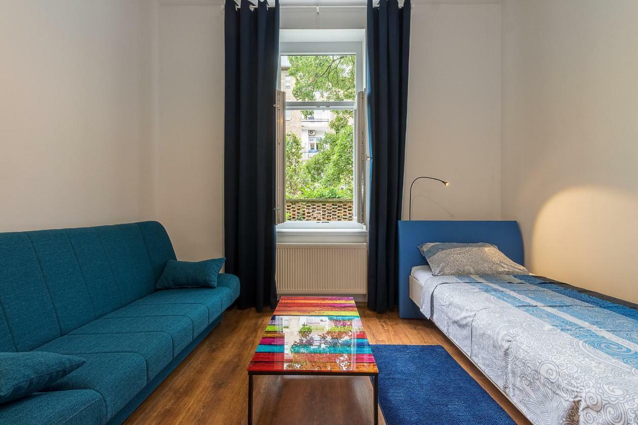 Bravo Appartement Zagreb Buitenkant foto