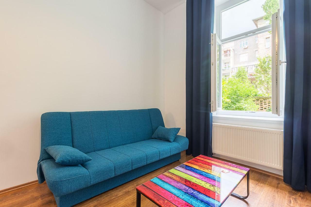 Bravo Appartement Zagreb Buitenkant foto